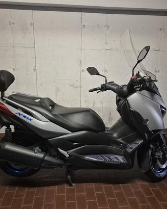 Yamaha x max 300