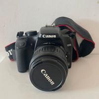 Canon EOS 1000D   EF -S 18-55  - 10.1 Mega pixel