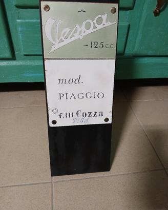 Espositore modello Vespa 125