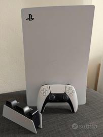 PS5 Disc Edition + Base ricarica + 6 Giochi