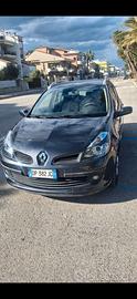 Renault clio 1,5 dti 152000 km  neopatentati
