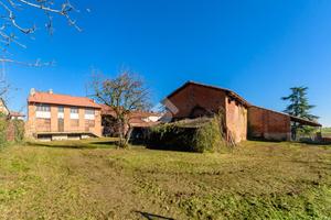 RUSTICO A MORIONDO TORINESE