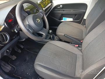 wv up 1.0 5 porte neopatentati