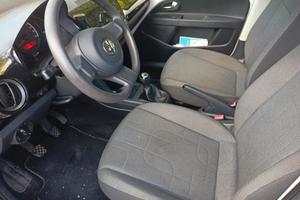 wv up 1.0 5 porte neopatentati