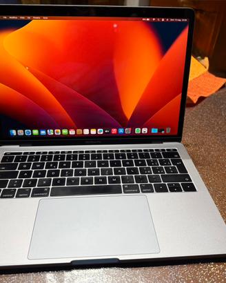Macbook pro 13 2017 acquistato 2019 128gb ssd 8gb