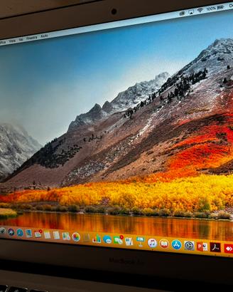 MacBook Air 13 pollici (modello 2017)