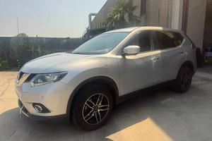 NISSAN X-Trail 1.6 dCi 4WD Tekna TELECAMERA 360