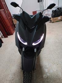Yamaha X Max 300 Tech Max
