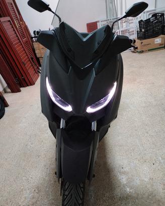 Yamaha X Max 300 Tech Max