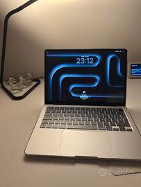 Macbook Air M4 2025