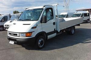 Iveco Daily 35.10 2.3 HPI Cassone Fisso 4,50 X 2,2