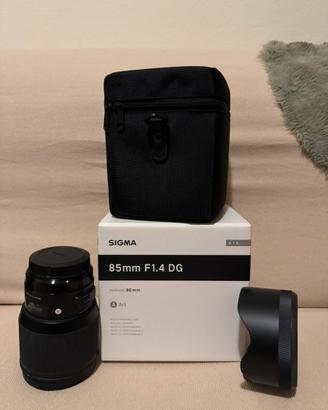 Sigma 85mm f/1.4 DG HSM Art - Attacco Canon EF