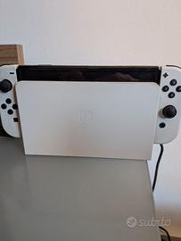 switch oled + custodia e scatola originale