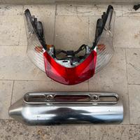 Faro e copri marmitta per ricambi SH 125 2012