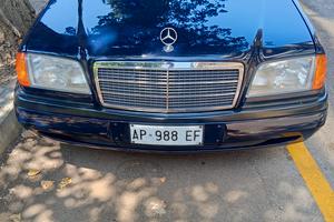 Mercedes 180c 