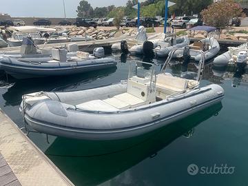 Gommone Lomac 5.00 metri + motore 40 cv 4 tempi