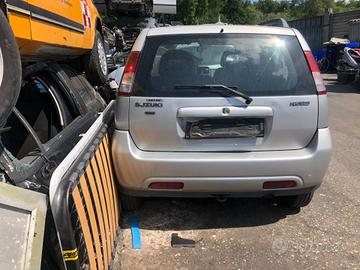 SUZUKI IGNIS ANNO 01