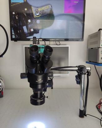 Microscopio trinoculare elettronico+camera termica