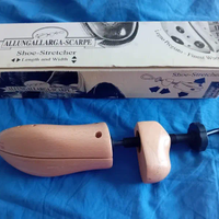 Espansore in Legno Regolabile per Scarpe