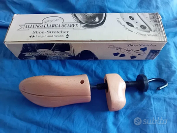 Espansore in Legno Regolabile per Scarpe