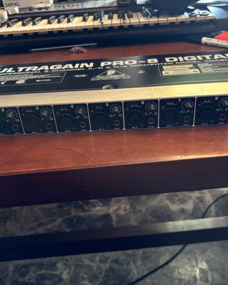 Behringer Ultragain Pro-8 Digital ADA8000