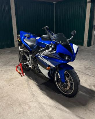 YAMAHA R1 BIG BANG DA COLLEZIONE