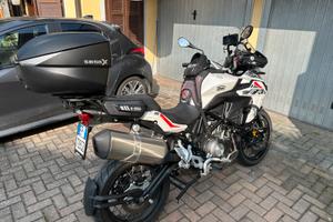 Benelli TRK 502X