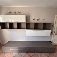 mobili per soggiorno usati ma tenuti bene