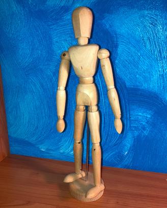 Manichino in legno per artisti del disegno