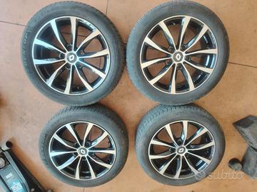 Cerchi Lega 17" Renault