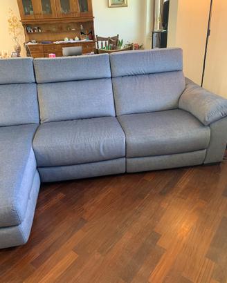 Divano  Divani & Divani Natuzzi  2 relax