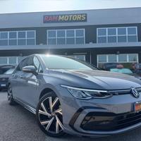 Volkswagen Golf 8 R-LINE 1.5 TSI 130 CV EVO ACT NE