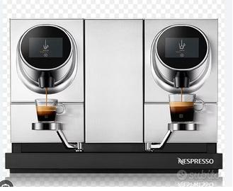 macchina da caffe  pr marca Nespresso momentum 200