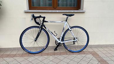 Bicicletta da corsa Look KG 461 carbon