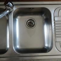 Lavello doppia vasca in acciaio inox Franke tratt.