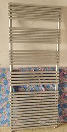 Termoarredo termosifone bagno argento
