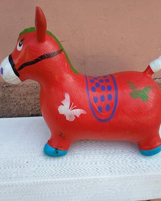Cavallino gonfiabile 