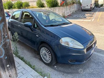 Fiat Grande Punto 1.3 MJT 75 CV 2007 motore rotto