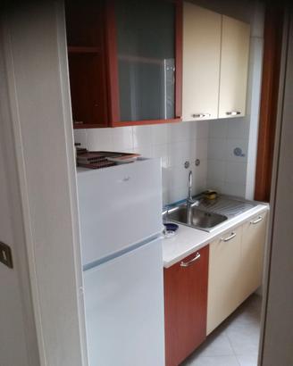 MOBILI CUCINA INCLUSI FRIGO LAVASTOVIGLIE E......