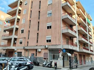 Ampiopentavani viale tica