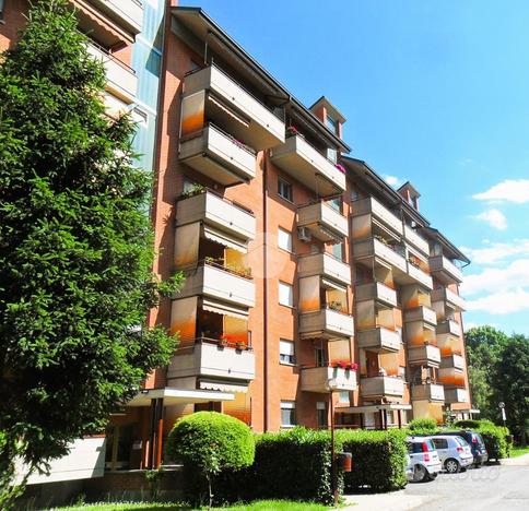 4 LOCALI A BORGARO TORINESE