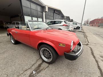 FIAT - 124 Spider