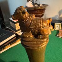 Campana antica indiana