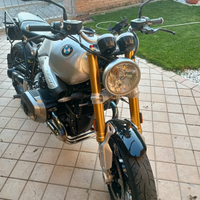 BMW R nineT