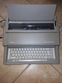 Macchina da scrivere Olivetti elettronica 