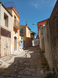 2 appartamenti primo e secondo piano indipenden