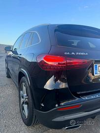 Mercedes-benz GLA 200 d Automatic AMG Line Premium