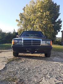 Mercedes 190 d con certificazione ASI 