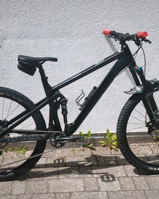 bici biammortizzata Ghost Riot Trail
