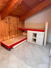 Letto a soppalco artigianale ideale per mansarde